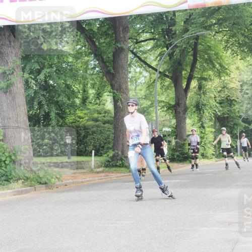 29.06.2025 - hella hamburg halbmarathon KatJ http://msf.ph/oto/8204659 29.06.2025 09:32:01 Zwischen KM18-KM19  meine-sportfotos.de