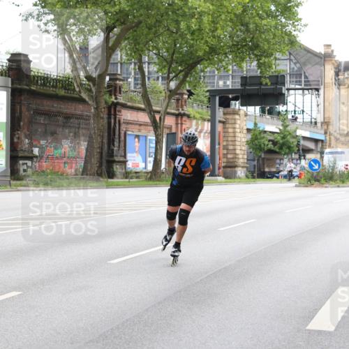 29.06.2025 - hella hamburg halbmarathon Yannick Fuchs http://msf.ph/oto/8204877 29.06.2025 09:16:34 20KM  meine-sportfotos.de