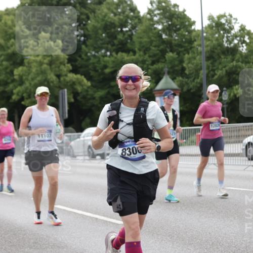 29.06.2025 - hella hamburg halbmarathon Jannik Wohlers http://msf.ph/oto/8204906 29.06.2025 10:25:53 Lombardsbrücke 1300, 3617, 4267, 4268, 4315, 6159, 7929, 8276, 8306, 8357, 8674, 8942, 11107, 12826, 12827, 14063, 14356, 14726, 17712 meine-sportfotos.de