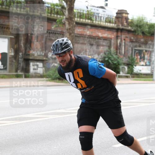 29.06.2025 - hella hamburg halbmarathon Yannick Fuchs http://msf.ph/oto/8205164 29.06.2025 09:16:35 20KM 2 meine-sportfotos.de