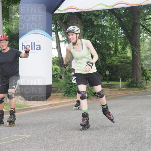 29.06.2025 - hella hamburg halbmarathon KatJ http://msf.ph/oto/8205304 29.06.2025 09:32:05 Zwischen KM18-KM19  meine-sportfotos.de