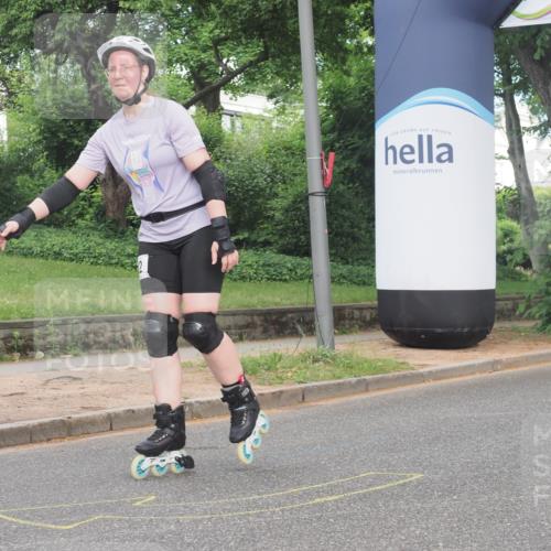 29.06.2025 - hella hamburg halbmarathon KatJ http://msf.ph/oto/8205511 29.06.2025 09:32:07 Zwischen KM18-KM19  meine-sportfotos.de