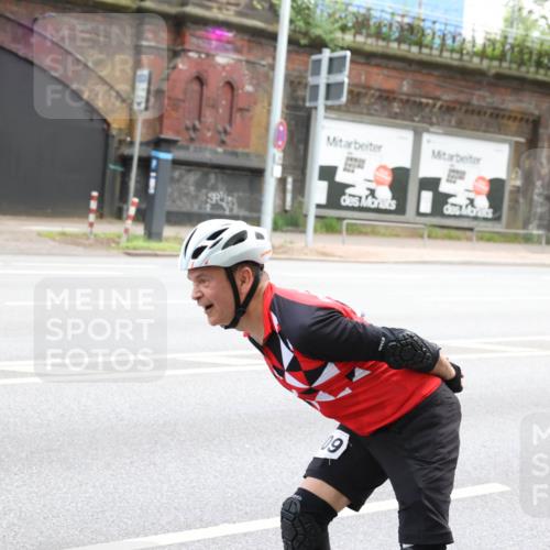 29.06.2025 - hella hamburg halbmarathon Yannick Fuchs http://msf.ph/oto/8205663 29.06.2025 09:16:56 20KM 19 meine-sportfotos.de