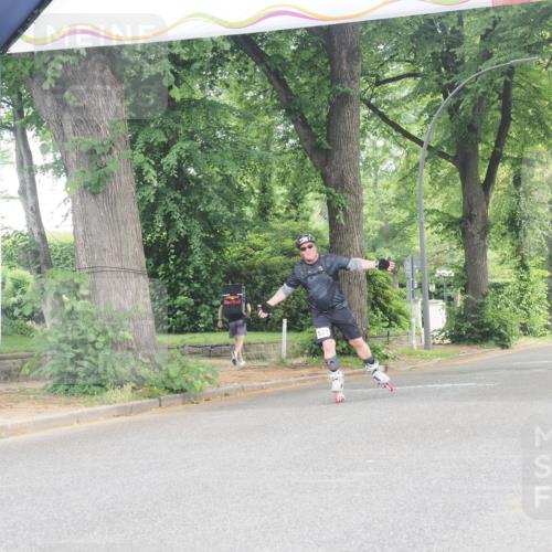 29.06.2025 - hella hamburg halbmarathon KatJ http://msf.ph/oto/8206069 29.06.2025 09:32:18 Zwischen KM18-KM19  meine-sportfotos.de