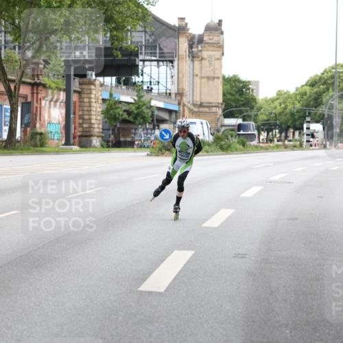 29.06.2025 - hella hamburg halbmarathon Yannick Fuchs http://msf.ph/oto/8206320 29.06.2025 09:17:16 20KM 20039 meine-sportfotos.de