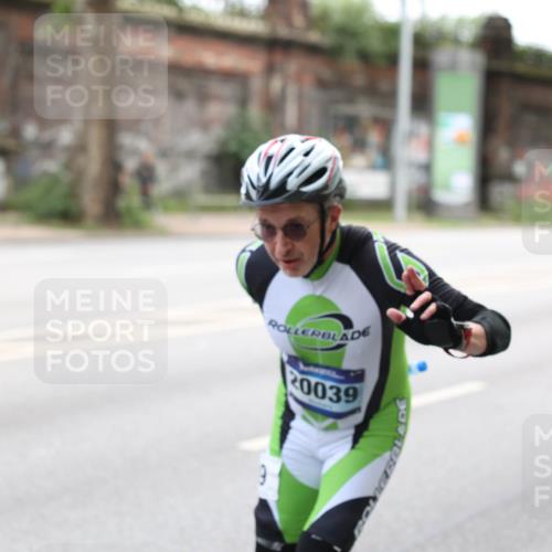 29.06.2025 - hella hamburg halbmarathon Yannick Fuchs http://msf.ph/oto/8206392 29.06.2025 09:17:18 20KM 117, 20039, 9 meine-sportfotos.de
