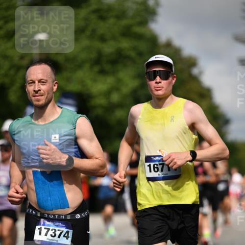 29.06.2025 - hella hamburg halbmarathon Dr. Thomas Lammeyer http://msf.ph/oto/8206439 29.06.2025 09:48:32 Kennedybrücke 1758, 1990, 2746, 3043, 4050, 4698, 5070, 5269, 5328, 5746, 5826, 6781, 7272, 7723, 8209, 8883, 9137, 9381, 9634, 10171, 10486, 11169, 11413 meine-sportfotos.de