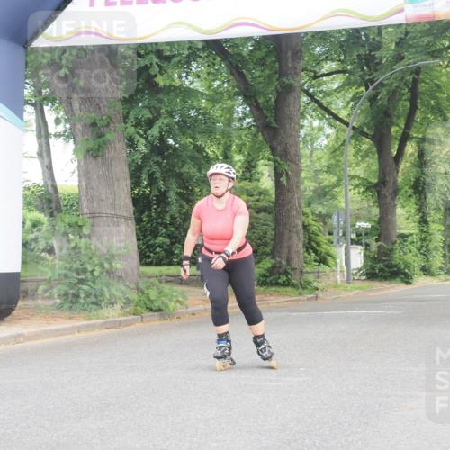 29.06.2025 - hella hamburg halbmarathon KatJ http://msf.ph/oto/8206576 29.06.2025 09:32:41 Zwischen KM18-KM19  meine-sportfotos.de