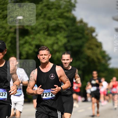 29.06.2025 - hella hamburg halbmarathon Dr. Thomas Lammeyer http://msf.ph/oto/8206792 29.06.2025 09:48:35 Kennedybrücke 1758, 1990, 2689, 2746, 3043, 4050, 4679, 4698, 5070, 5269, 5328, 5746, 5826, 6358, 6781, 7272, 7481, 7723, 8209, 8883, 9137, 9381, 9634, 10017, 10171, 10486, 11169, 11413 meine-sportfotos.de