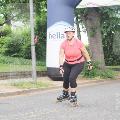 29.06.2025 - hella hamburg halbmarathon KatJ http://msf.ph/oto/8206815 29.06.2025 09:32:42 Zwischen KM18-KM19  meine-sportfotos.de