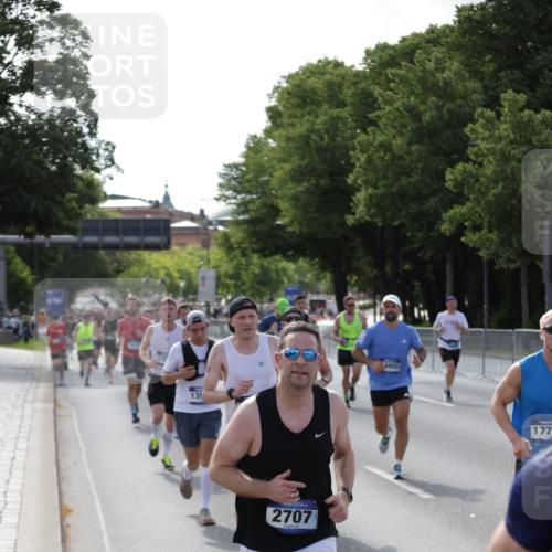 29.06.2025 - hella hamburg halbmarathon Jannik Wohlers http://msf.ph/oto/8206930 29.06.2025 09:48:43 Lombardsbrücke 1571, 1600, 1603, 2044, 2707, 2797, 4062, 5050, 5124, 5889, 6037, 6047, 6771, 7109, 7310, 7482, 7743, 7981, 8002, 8358, 9640, 10369, 10451, 10877, 11106, 11177, 11423, 11447, 12088, 12091, 12168, 12739, 13064, 13137, 13158, 13190, 13372, 13755, 13900, 14075, 14311, 14603, 14905, 15161, 15178, 16280, 16400, 17078, 17097, 17489, 17612, 17723, 17792, 17916, 18062, 18614, 19004 meine-sportfotos.de