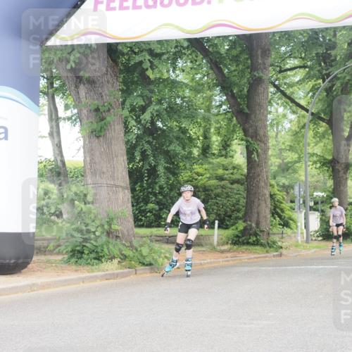 29.06.2025 - hella hamburg halbmarathon KatJ http://msf.ph/oto/8206939 29.06.2025 09:32:48 Zwischen KM18-KM19  meine-sportfotos.de