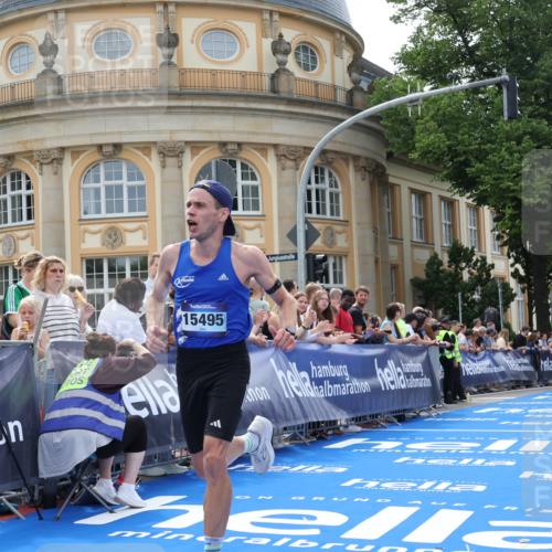29.06.2025 - hella hamburg halbmarathon Strokosch-Dieckow http://msf.ph/oto/8207256 29.06.2025 10:18:47 Ziel 6380, 11342, 15495 meine-sportfotos.de