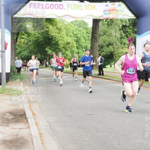29.06.2025 - hella hamburg halbmarathon MichiJ http://msf.ph/oto/8207305 29.06.2025 10:22:38 Zwischen KM18-KM19 1910, 1959, 2836, 4602, 8956, 16724, 16755 meine-sportfotos.de