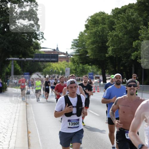 29.06.2025 - hella hamburg halbmarathon Jannik Wohlers http://msf.ph/oto/8207425 29.06.2025 09:48:45 Lombardsbrücke 1571, 1600, 1603, 2044, 2707, 2797, 5050, 5889, 6037, 6047, 6149, 6771, 7109, 7310, 7482, 7743, 7981, 8002, 8358, 9640, 10369, 10451, 10877, 11106, 11177, 11423, 11447, 11952, 12088, 12091, 12168, 12739, 13064, 13158, 13190, 13755, 13900, 14075, 14311, 14603, 14905, 15178, 16280, 16400, 17097, 17489, 17612, 17723, 17792, 17916, 18062, 18614, 19004 meine-sportfotos.de