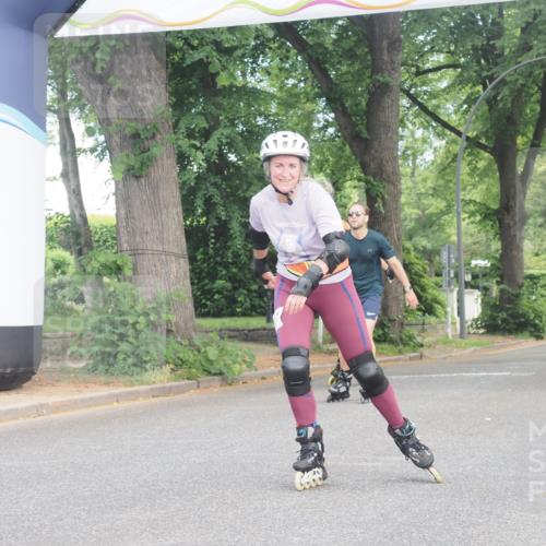 29.06.2025 - hella hamburg halbmarathon KatJ http://msf.ph/oto/8208031 29.06.2025 09:33:38 Zwischen KM18-KM19  meine-sportfotos.de