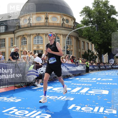 29.06.2025 - hella hamburg halbmarathon Strokosch-Dieckow http://msf.ph/oto/8208062 29.06.2025 10:19:40 Ziel 4524, 19108 meine-sportfotos.de