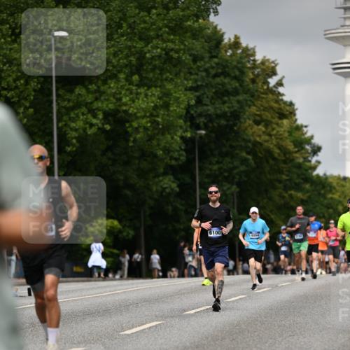 29.06.2025 - hella hamburg halbmarathon Dr. Thomas Lammeyer http://msf.ph/oto/8208361 29.06.2025 10:12:13 Kennedybrücke 1079, 1173, 1427, 1527, 2032, 2309, 3328, 3922, 4228, 4864, 5347, 6100, 7019, 7476, 9071, 9338 meine-sportfotos.de