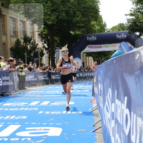 29.06.2025 - hella hamburg halbmarathon Strokosch-Dieckow http://msf.ph/oto/8208411 29.06.2025 10:20:15 Ziel 54, 12373, 12678, 14302, 16245 meine-sportfotos.de