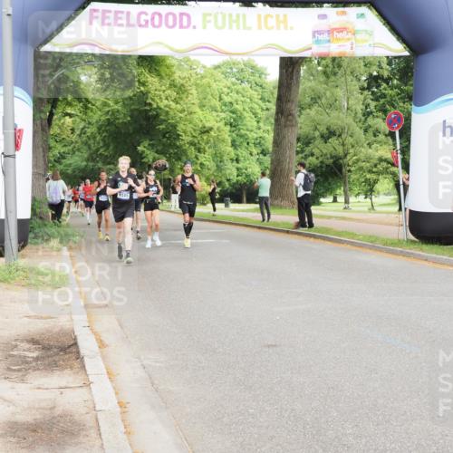 29.06.2025 - hella hamburg halbmarathon MichiJ http://msf.ph/oto/8208640 29.06.2025 10:22:49 Zwischen KM18-KM19 4246, 12290, 13066, 14549, 17802, 18731 meine-sportfotos.de