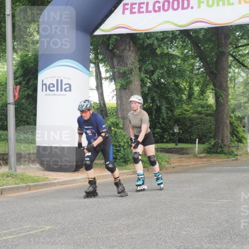 29.06.2025 - hella hamburg halbmarathon KatJ http://msf.ph/oto/8208944 29.06.2025 09:34:30 Zwischen KM18-KM19  meine-sportfotos.de