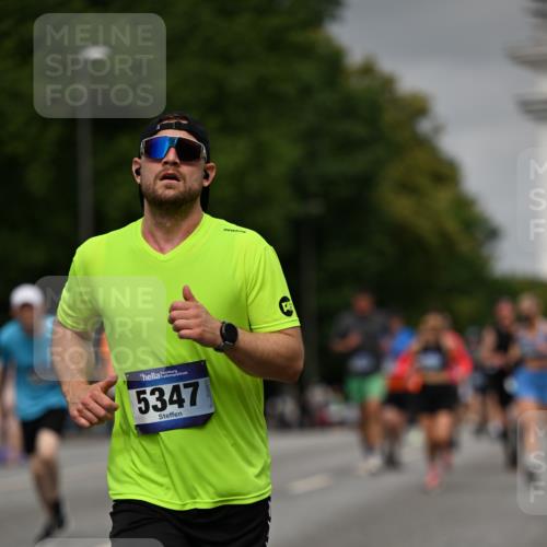 29.06.2025 - hella hamburg halbmarathon Dr. Thomas Lammeyer http://msf.ph/oto/8209032 29.06.2025 10:12:22 Kennedybrücke 1427, 1527, 2190, 2309, 4228, 4864, 5100, 5347, 6100, 6918, 9071 meine-sportfotos.de