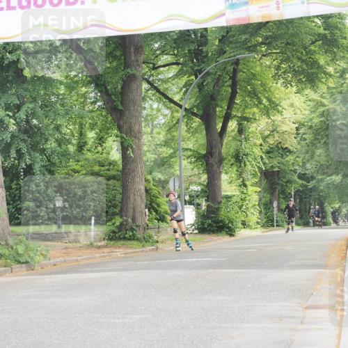 29.06.2025 - hella hamburg halbmarathon KatJ http://msf.ph/oto/8209534 29.06.2025 09:34:47 Zwischen KM18-KM19  meine-sportfotos.de