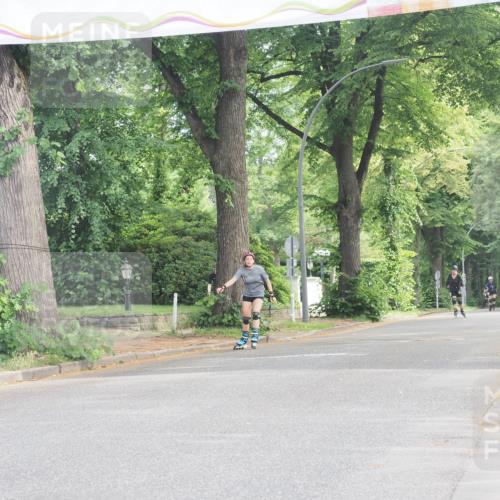 29.06.2025 - hella hamburg halbmarathon KatJ http://msf.ph/oto/8209632 29.06.2025 09:34:47 Zwischen KM18-KM19  meine-sportfotos.de