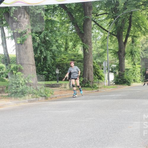 29.06.2025 - hella hamburg halbmarathon KatJ http://msf.ph/oto/8209830 29.06.2025 09:34:48 Zwischen KM18-KM19  meine-sportfotos.de
