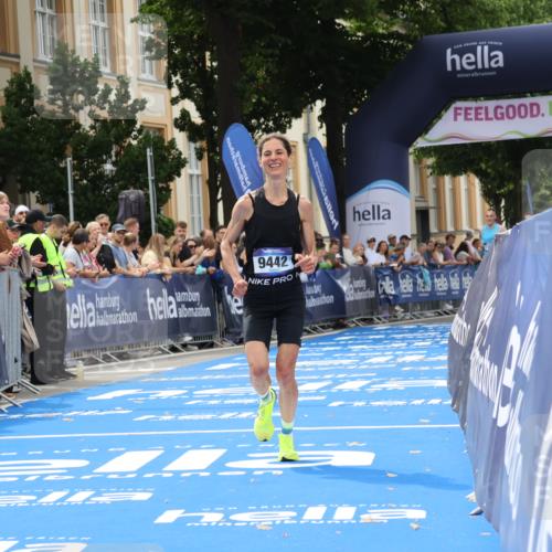 29.06.2025 - hella hamburg halbmarathon Strokosch-Dieckow http://msf.ph/oto/8209844 29.06.2025 10:21:35 Ziel 6559, 9442, 11965, 17856 meine-sportfotos.de