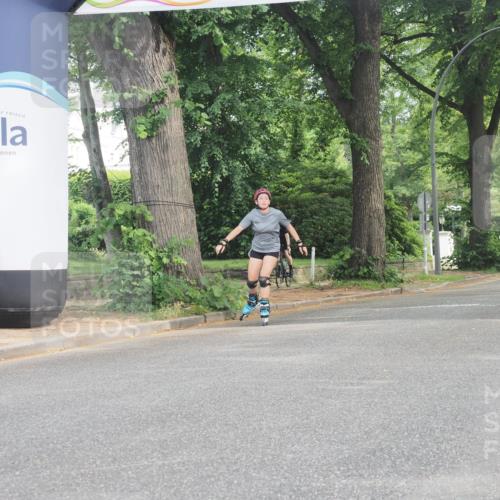 29.06.2025 - hella hamburg halbmarathon KatJ http://msf.ph/oto/8209911 29.06.2025 09:34:49 Zwischen KM18-KM19  meine-sportfotos.de