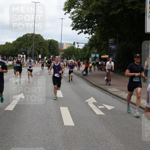 29.06.2025 - hella hamburg halbmarathon Yannick Fuchs http://msf.ph/oto/8209999 29.06.2025 10:32:22 20KM 1505, 2404, 3480, 3790, 5791, 5923, 7152, 7154, 9017, 9944, 10793, 10922, 11106, 11423, 12739, 12900, 13148, 13372, 13595, 13900, 15303, 15382, 15888, 16698, 17726, 18103, 18193, 18216, 18277, 18357, 18986 meine-sportfotos.de