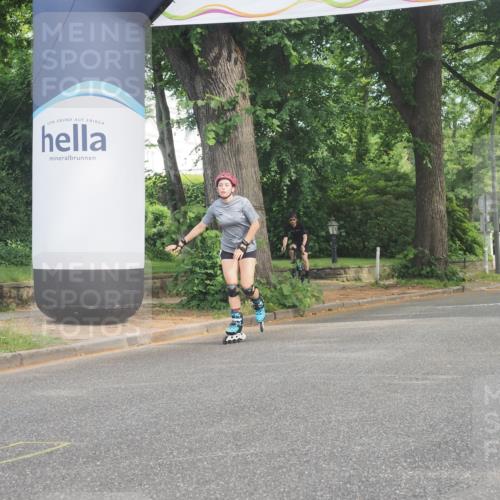 29.06.2025 - hella hamburg halbmarathon KatJ http://msf.ph/oto/8210000 29.06.2025 09:34:50 Zwischen KM18-KM19  meine-sportfotos.de