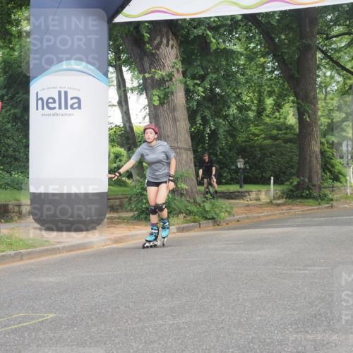 29.06.2025 - hella hamburg halbmarathon KatJ http://msf.ph/oto/8210012 29.06.2025 09:34:50 Zwischen KM18-KM19  meine-sportfotos.de