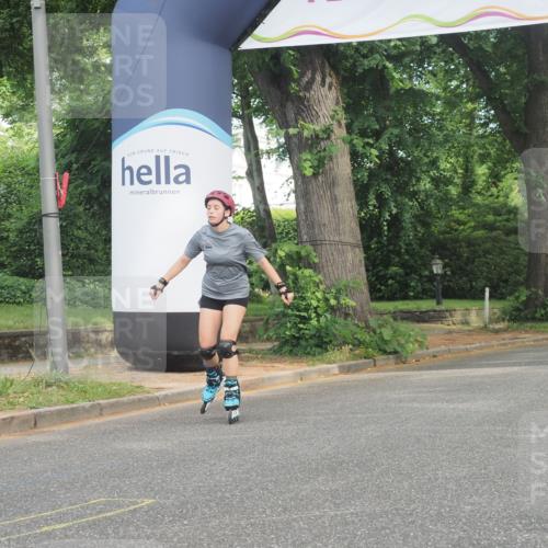 29.06.2025 - hella hamburg halbmarathon KatJ http://msf.ph/oto/8210040 29.06.2025 09:34:50 Zwischen KM18-KM19  meine-sportfotos.de