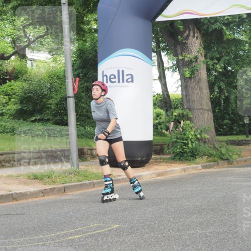 29.06.2025 - hella hamburg halbmarathon KatJ http://msf.ph/oto/8210127 29.06.2025 09:34:51 Zwischen KM18-KM19  meine-sportfotos.de