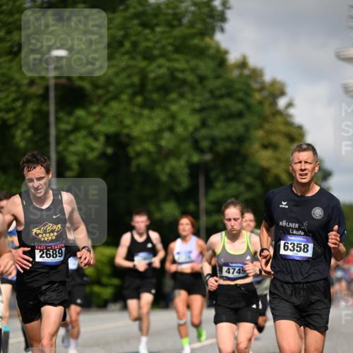 29.06.2025 - hella hamburg halbmarathon Dr. Thomas Lammeyer http://msf.ph/oto/8210297 29.06.2025 09:48:52 Kennedybrücke 57, 1686, 1707, 1990, 2689, 4050, 4129, 4679, 4698, 4749, 5187, 5826, 6358, 7481, 7723, 7880, 7965, 8190, 9634, 10017, 10876, 11120 meine-sportfotos.de