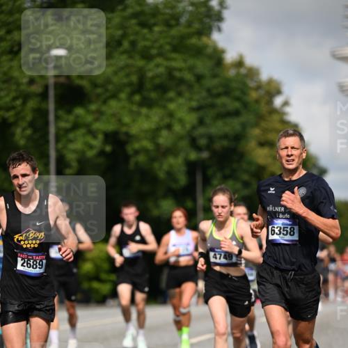 29.06.2025 - hella hamburg halbmarathon Dr. Thomas Lammeyer http://msf.ph/oto/8210303 29.06.2025 09:48:52 Kennedybrücke 57, 1686, 1707, 1990, 2689, 4050, 4129, 4679, 4698, 4749, 5187, 5826, 6358, 7481, 7723, 7880, 7965, 8190, 9634, 10017, 10876, 11120 meine-sportfotos.de