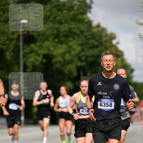 29.06.2025 - hella hamburg halbmarathon Dr. Thomas Lammeyer http://msf.ph/oto/8210344 29.06.2025 09:48:53 Kennedybrücke 57, 1686, 1707, 1990, 2689, 4050, 4129, 4679, 4698, 4749, 5187, 5826, 6358, 6878, 7481, 7723, 7880, 7965, 8190, 9634, 10017, 10876, 11120 meine-sportfotos.de