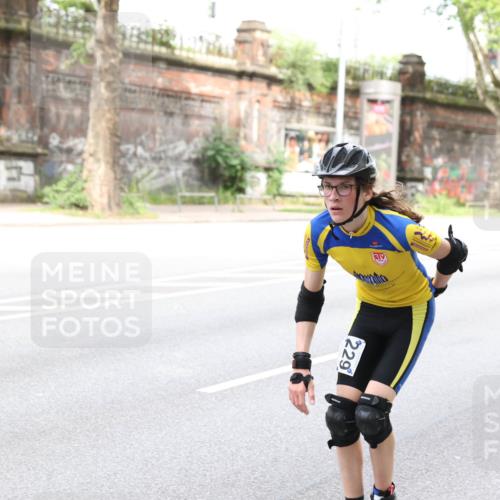 29.06.2025 - hella hamburg halbmarathon Yannick Fuchs http://msf.ph/oto/8210597 29.06.2025 09:18:21 20KM 229 meine-sportfotos.de