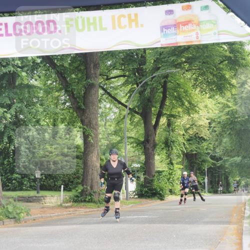 29.06.2025 - hella hamburg halbmarathon KatJ http://msf.ph/oto/8210617 29.06.2025 09:34:54 Zwischen KM18-KM19  meine-sportfotos.de