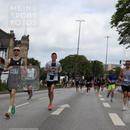 29.06.2025 - hella hamburg halbmarathon Yannick Fuchs http://msf.ph/oto/8211133 29.06.2025 10:32:26 20KM 1505, 2404, 3480, 3790, 5791, 7152, 7154, 7743, 9017, 9643, 9944, 10793, 10922, 11106, 11423, 12900, 13148, 13595, 13900, 14274, 15303, 15382, 15888, 16698, 17726, 18103, 18193, 18216, 18277 meine-sportfotos.de