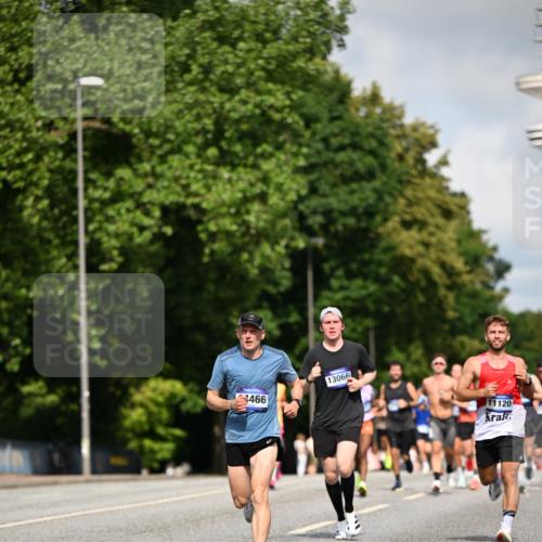29.06.2025 - hella hamburg halbmarathon Dr. Thomas Lammeyer http://msf.ph/oto/8211378 29.06.2025 09:48:58 Kennedybrücke 57, 1686, 1707, 1990, 2689, 4129, 4679, 4698, 4749, 5187, 5550, 6358, 6878, 7186, 7481, 7880, 7965, 8190, 9634, 10017, 10484, 10876, 11120 meine-sportfotos.de