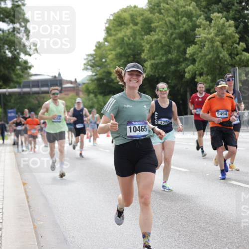 29.06.2025 - hella hamburg halbmarathon Jannik Wohlers http://msf.ph/oto/8211619 29.06.2025 10:26:34 Lombardsbrücke 1530, 1793, 1973, 2045, 2306, 4358, 5494, 5495, 5707, 6625, 6637, 7069, 8056, 9349, 10465, 11110, 11740, 12071, 13462, 14020, 14021, 15108, 15878, 16479, 17049, 17445, 18962, 18976, 18978 meine-sportfotos.de