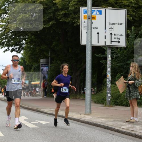 29.06.2025 - hella hamburg halbmarathon Yannick Fuchs http://msf.ph/oto/8211670 29.06.2025 10:32:26 20KM 1505, 2404, 3480, 3790, 5791, 7152, 7154, 7743, 9017, 9643, 9944, 10793, 10922, 11106, 11423, 12900, 13148, 13595, 13900, 14274, 15303, 15382, 15888, 16698, 17726, 18103, 18193, 18216, 18277 meine-sportfotos.de