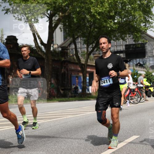 29.06.2025 - hella hamburg halbmarathon Yannick Fuchs http://msf.ph/oto/8211801 29.06.2025 10:45:20 20KM 1335, 1366, 2411, 2540, 2636, 2823, 2946, 4297, 4404, 4967, 5087, 5336, 5600, 5820, 7224, 7369, 7943, 8261, 8508, 8930, 8989, 9214, 9476, 9959, 10057, 10215, 10508, 10603, 10667, 10691, 10868, 11124, 11422, 11512, 11625, 11733, 12778, 13073, 13403, 14458, 15426, 15480, 15871, 15899, 16666, 16907, 17530, 17823, 18413, 18820, 19007, 19053 meine-sportfotos.de