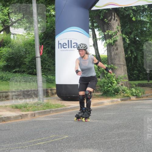 29.06.2025 - hella hamburg halbmarathon KatJ http://msf.ph/oto/8211835 29.06.2025 09:35:01 Zwischen KM18-KM19  meine-sportfotos.de