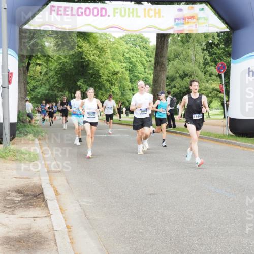 29.06.2025 - hella hamburg halbmarathon MichiJ http://msf.ph/oto/8212262 29.06.2025 10:23:17 Zwischen KM18-KM19 5550, 7628, 7901, 13493, 13771, 14448, 15268, 17751, 18026 meine-sportfotos.de