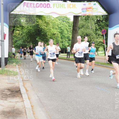 29.06.2025 - hella hamburg halbmarathon MichiJ http://msf.ph/oto/8212353 29.06.2025 10:23:17 Zwischen KM18-KM19 5550, 7628, 7901, 13493, 13771, 14448, 15268, 17751, 18026 meine-sportfotos.de