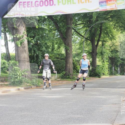 29.06.2025 - hella hamburg halbmarathon KatJ http://msf.ph/oto/8212397 29.06.2025 09:35:12 Zwischen KM18-KM19  meine-sportfotos.de